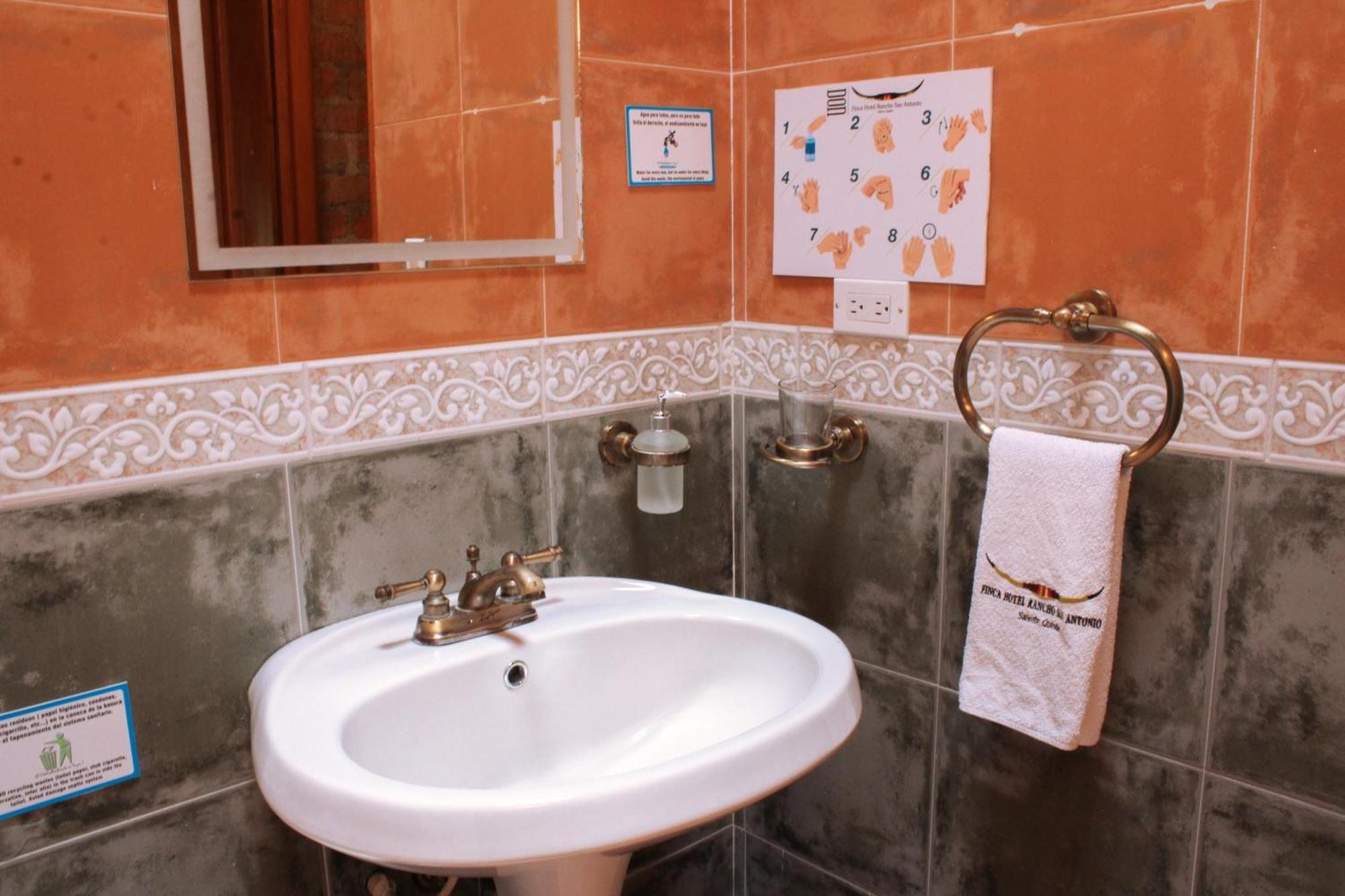 Rancho San Antonio Hotel Саленто Екстериор снимка
